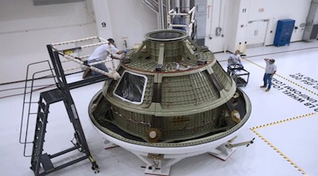 تعلم مع موقع عقل المهندس مركبة الفضاء اوريون